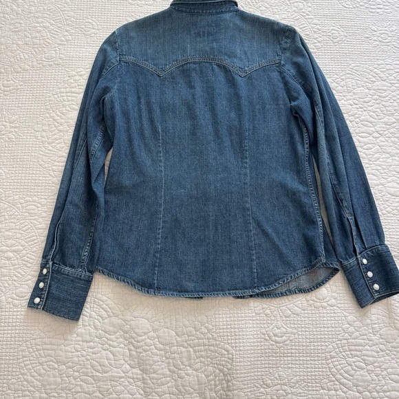 Gap Denim Embroidered Cowboy Shirt with pearl snap buttons vintage Y2K - Picture 7 of 10